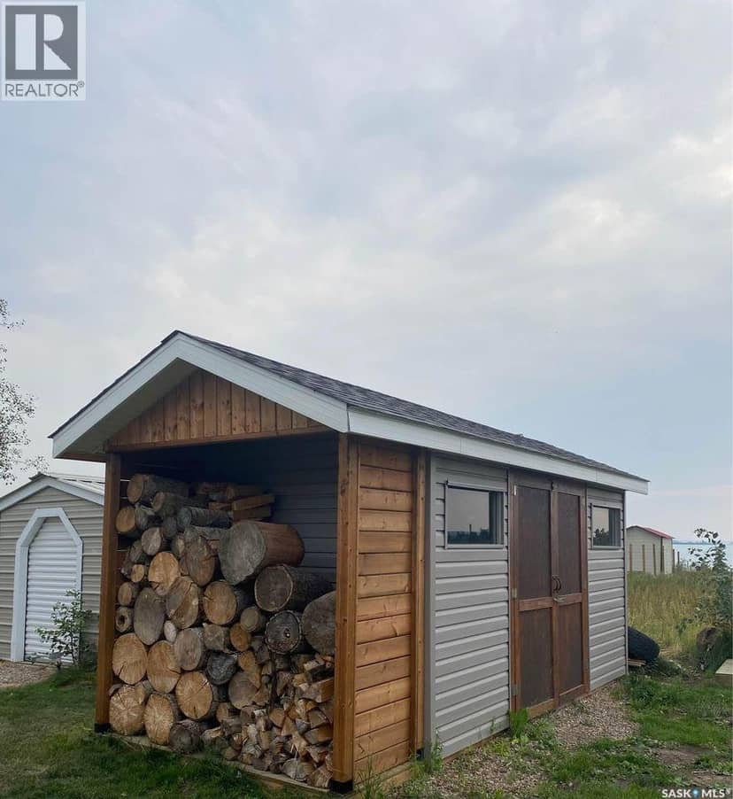 702 Diamond Willow DRIVE — photo 5 of 5