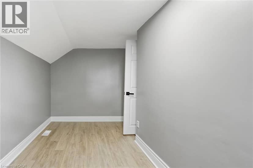 26 STATE Street — photo 18 of 27