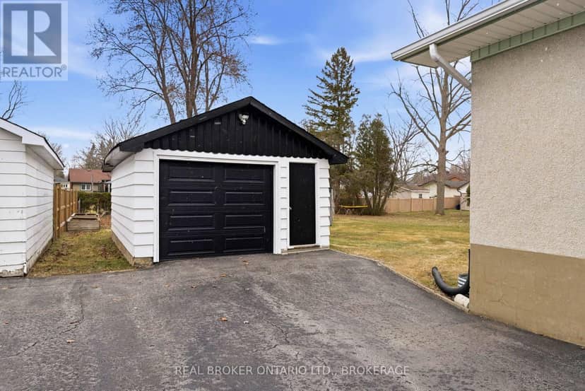 1205 Osborne Avenue — photo 19 of 22