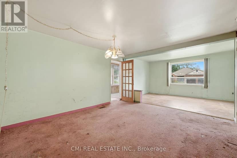 117 Fox Street — photo 10 of 40