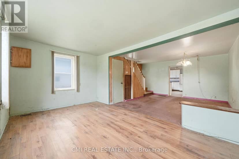 117 Fox Street — photo 11 of 40