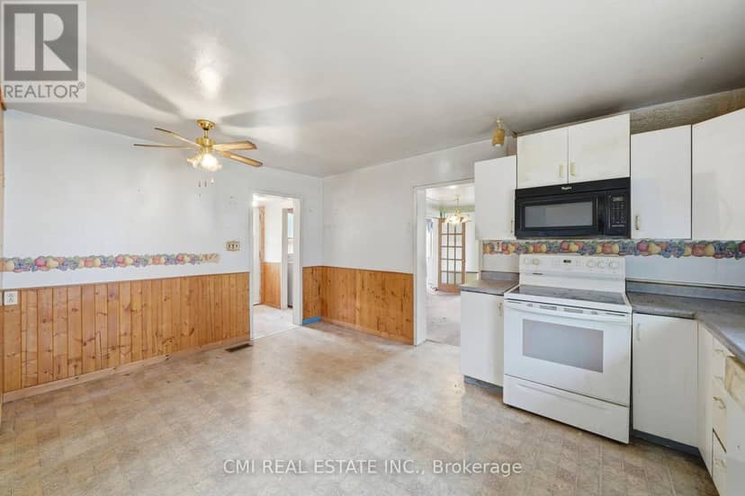 117 Fox Street — photo 15 of 40