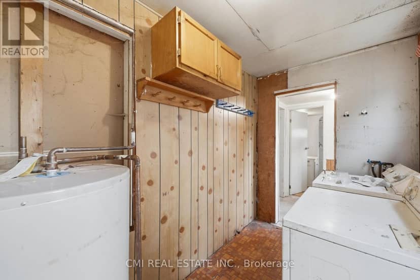 117 Fox Street — photo 33 of 40