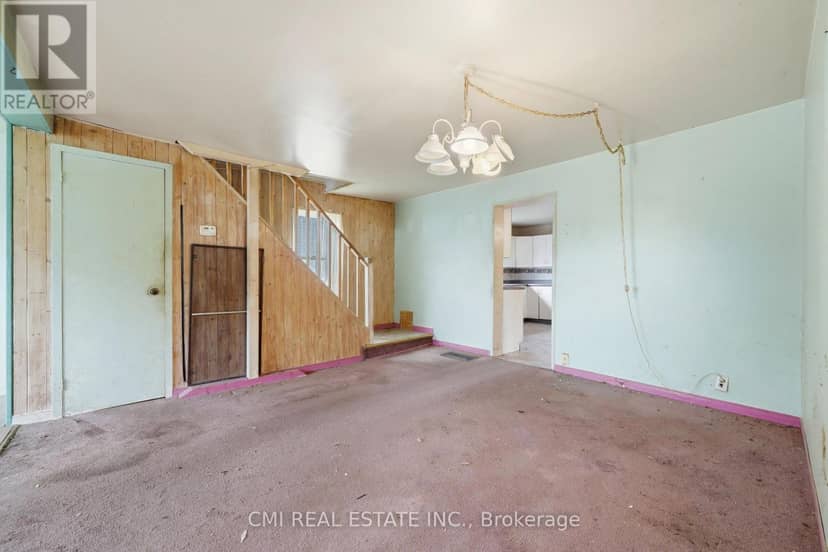 117 Fox Street — photo 9 of 40