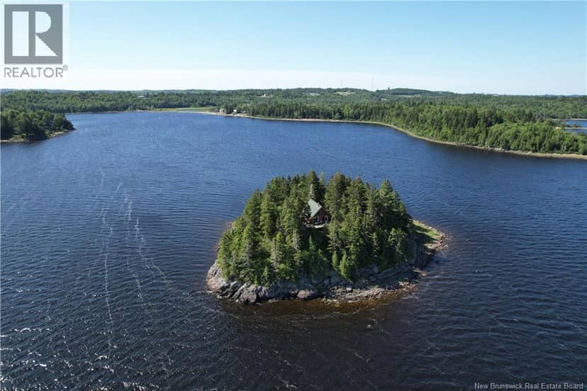 Cannon Ball Island — photo 3 of 39