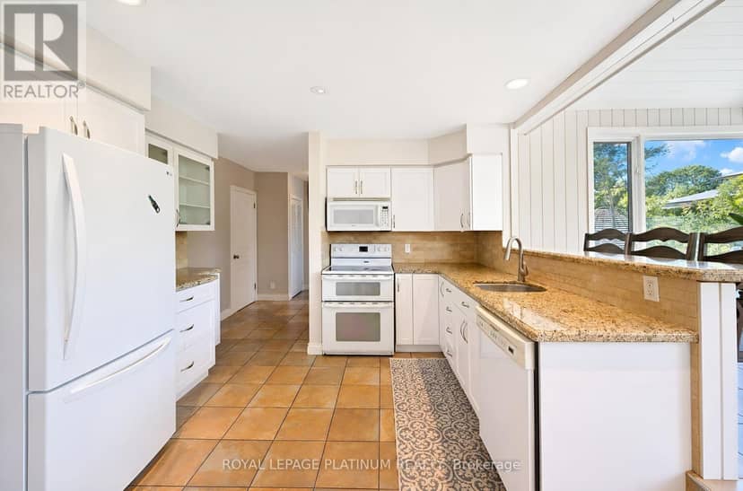 47 Parkview Place — photo 12 of 40