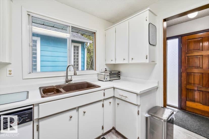 11428 79 AV NW, Edmonton, photo 6