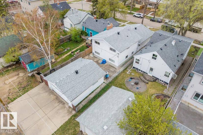 11428 79 AV NW — photo 38 of 40