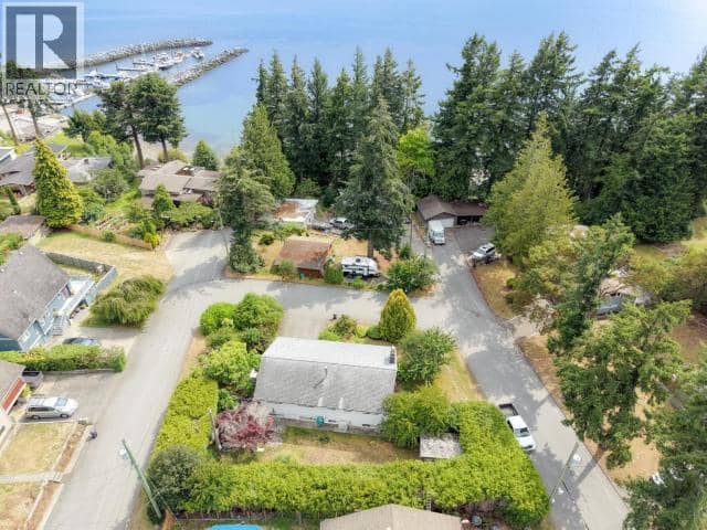 3255 KOOTENAY PLACE, Powell River