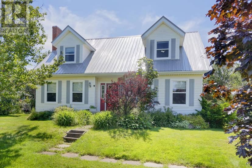 14 St. Catherines Avenue — photo 1 of 32