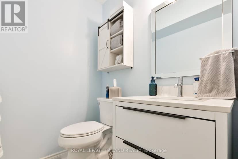 119 - 440 Wellington Street — photo 18 of 24