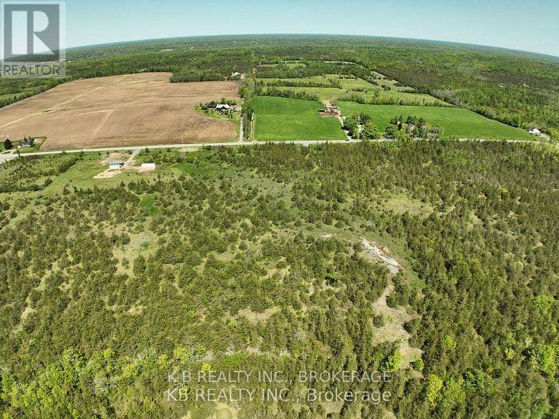 502 Centerville Road — photo 4 of 12