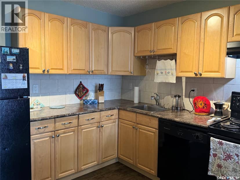 403 522 X Avenue S, Saskatoon, photo 3