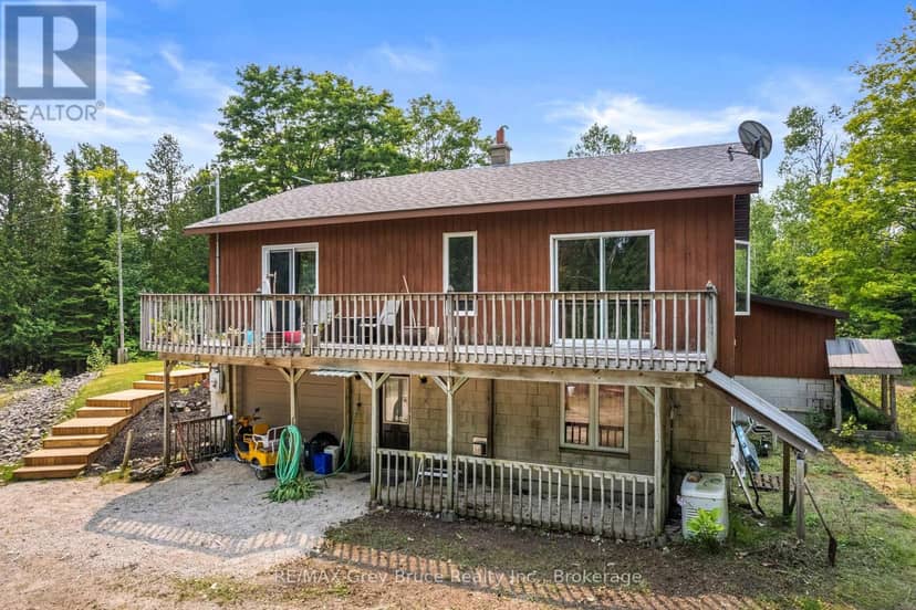479 Dyers Bay Road — photo 30 of 40