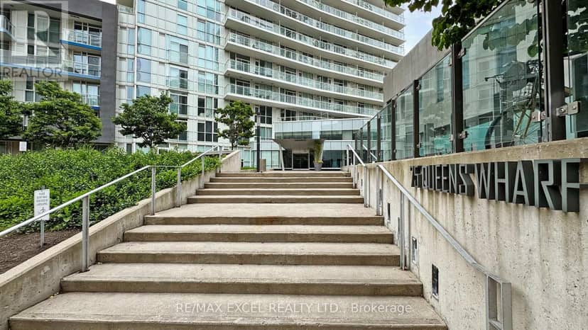 1606 - 75 Queens Wharf Road — photo 24 of 26