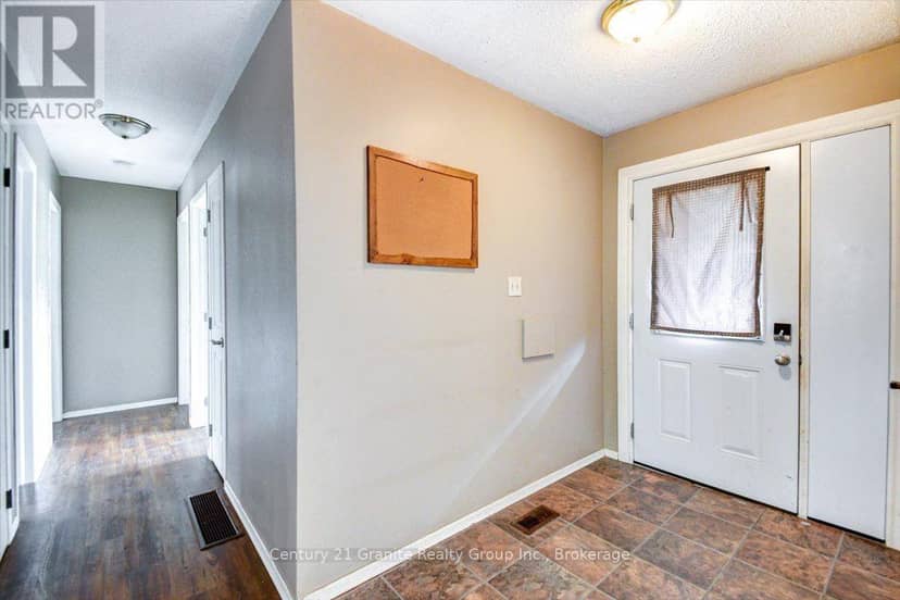 30871 Hwy 28 Highway, Bancroft, photo 4