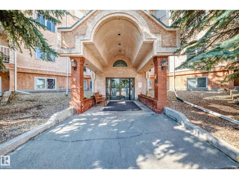 #109 10945 21 AV NW, Edmonton, photo 2
