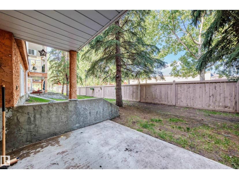 #109 10945 21 AV NW — photo 32 of 40