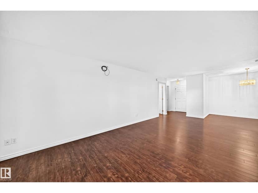 #109 10945 21 AV NW, Edmonton, photo 6