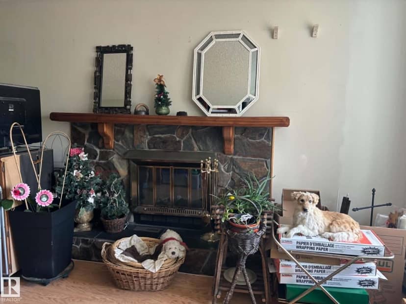 #401 10743 107 ST NW NW — photo 9 of 16