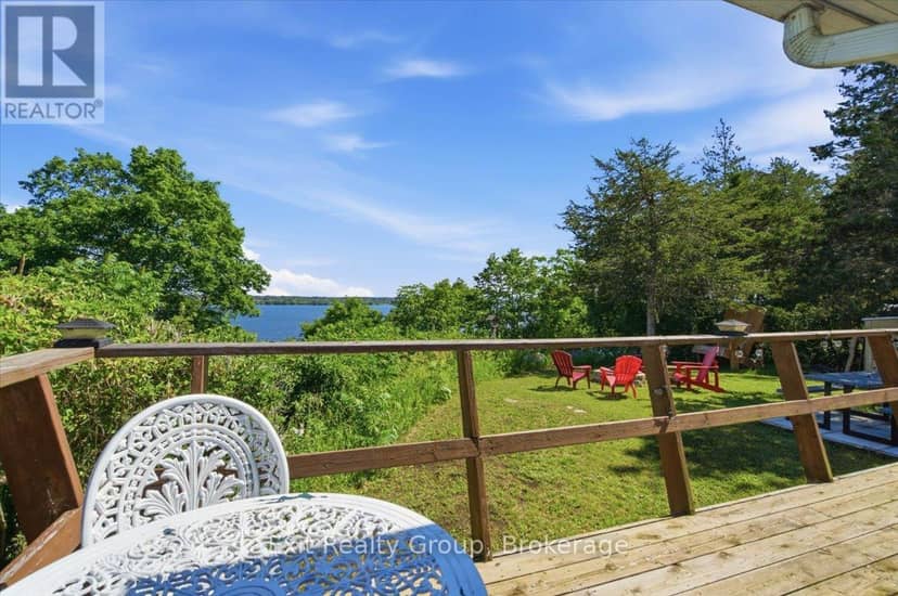 1154 County Rd 14, Prince Edward County