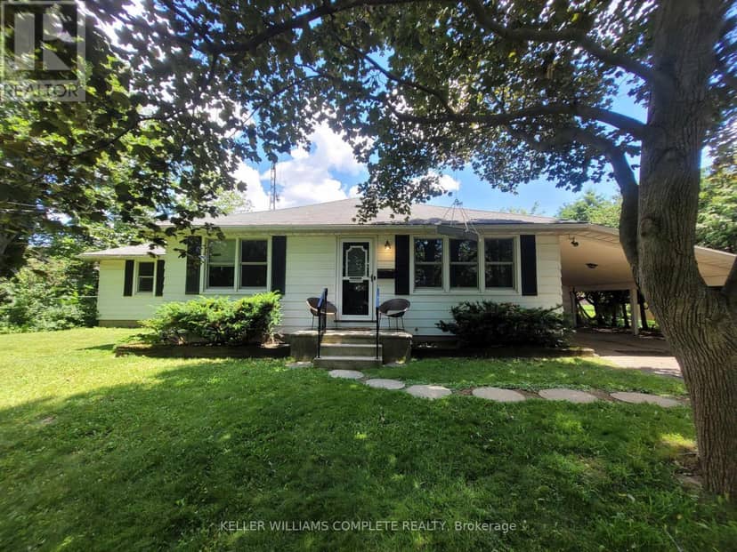 879 West 5th Street, Hamilton, photo 2
