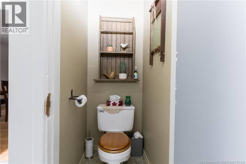 205 Basin Street — photo 25 of 40