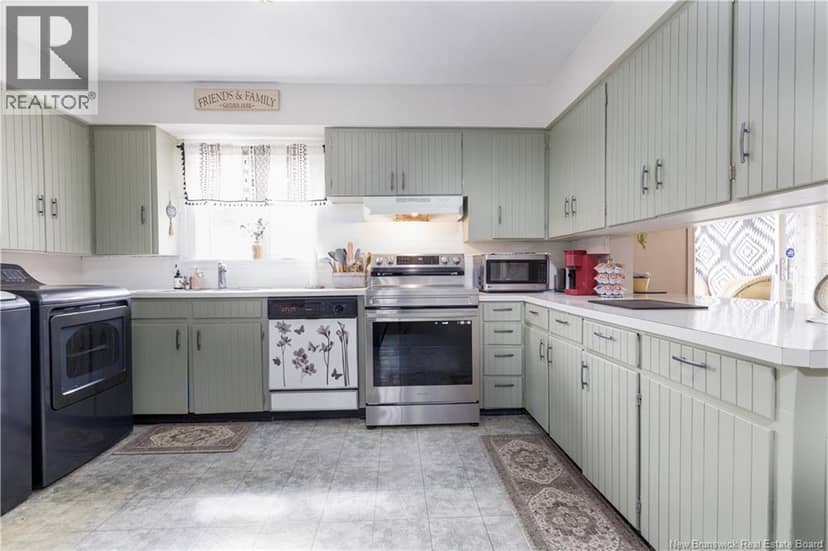 205 Basin Street — photo 24 of 40