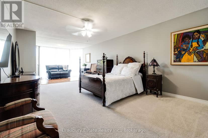 203 - 5080 Pinedale Avenue N — photo 13 of 27