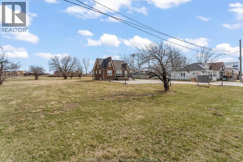 4590 Walker Road — photo 4 of 40