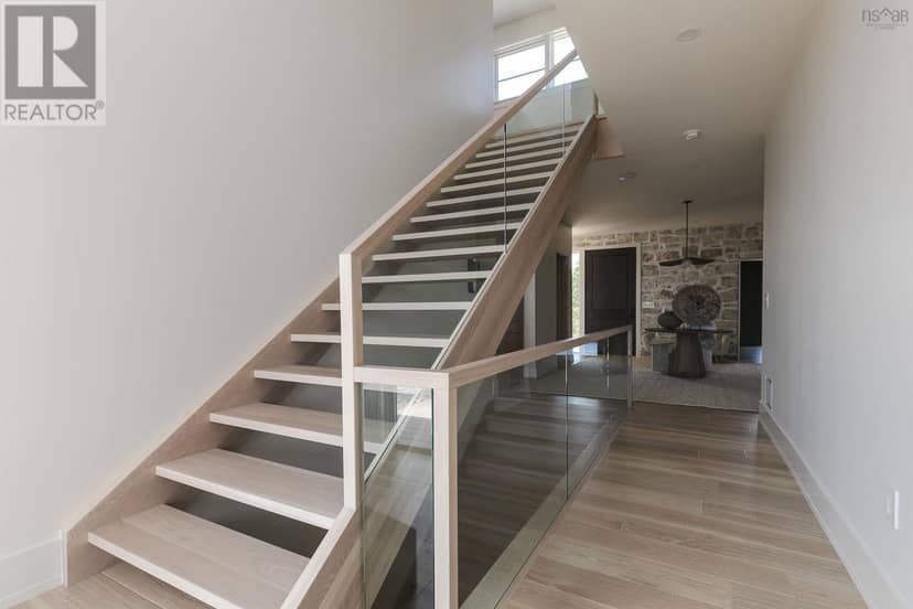 7026 St Margarets Bay Road — photo 30 of 40