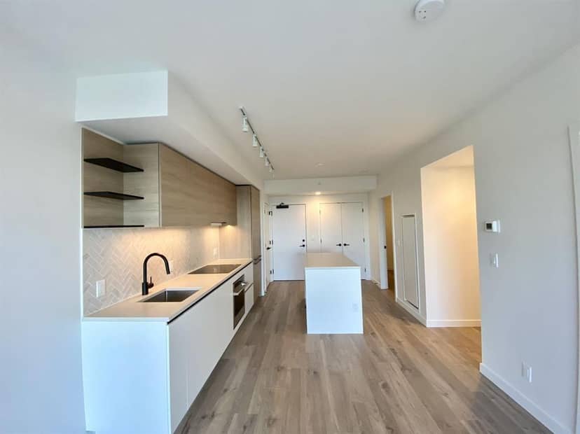 1801 13428 105 AVENUE, Surrey, photo 6