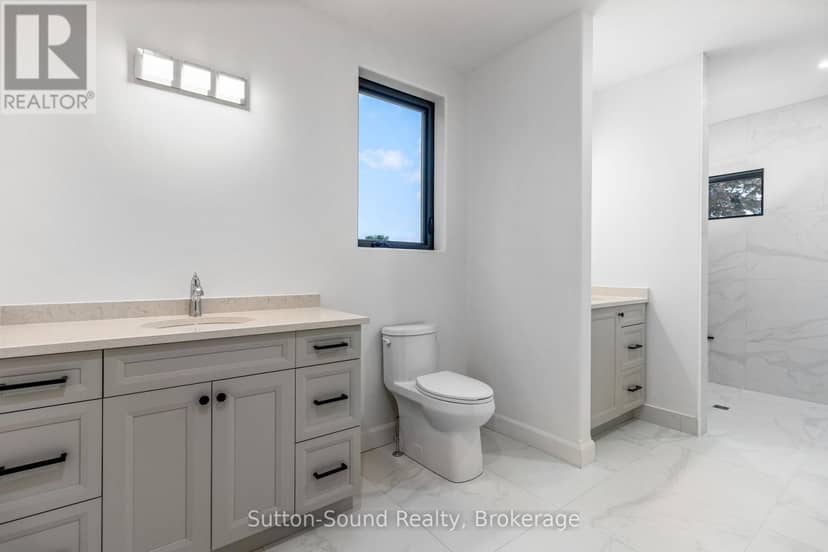 535 #101 Isaac Street — photo 10 of 19