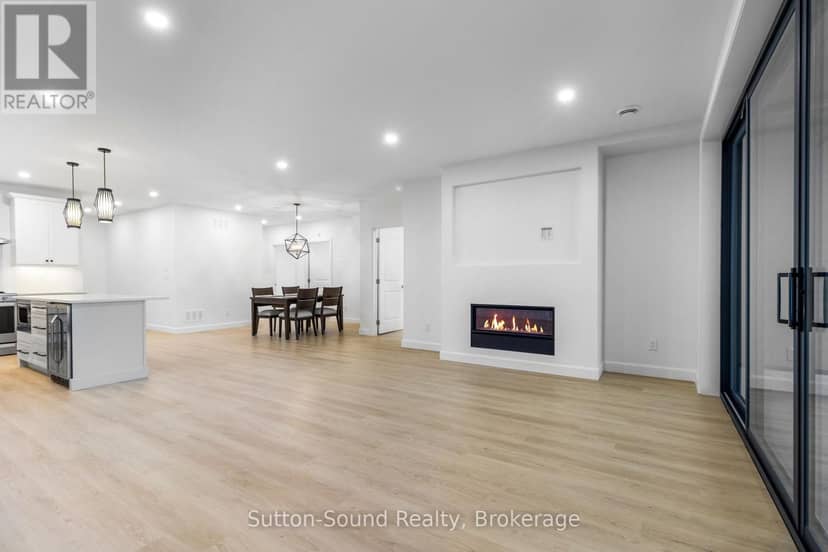 535 #101 Isaac Street — photo 8 of 19