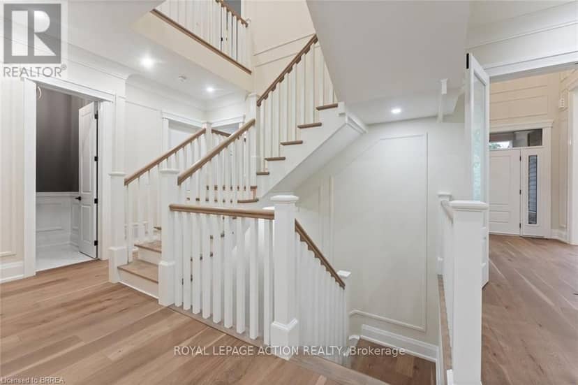 150 St Margarets Road — photo 20 of 40