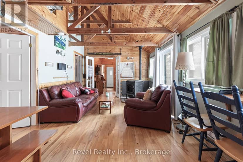 1129 Lakeshore Road — photo 15 of 33