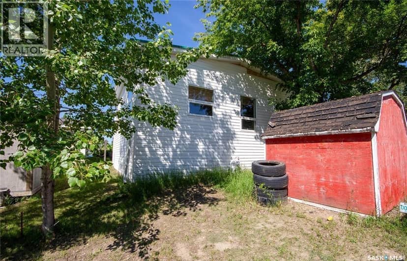 12 Highland AVENUE — photo 16 of 17