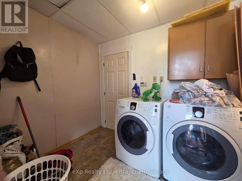 30 Rowan Avenue — photo 19 of 22
