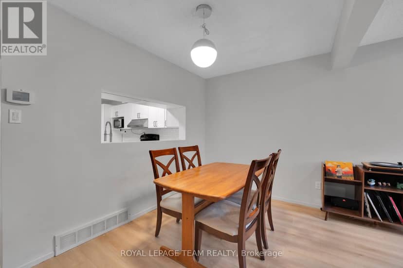 282 Dalehurst Drive — photo 10 of 38