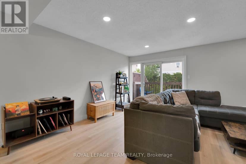 282 Dalehurst Drive — photo 11 of 38