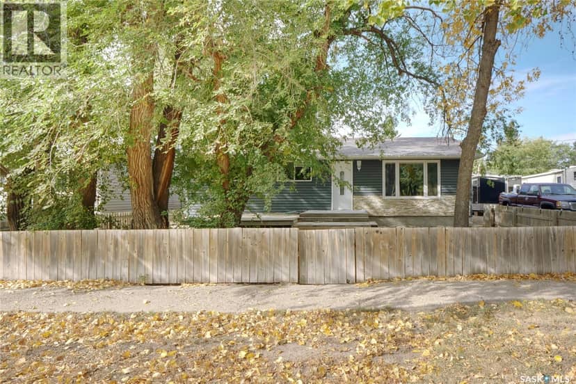606 6th STREET W — photo 28 of 29