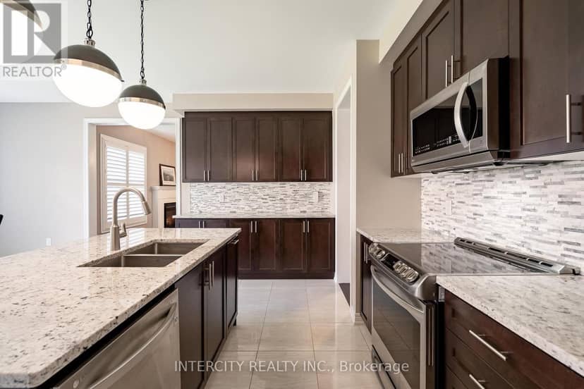 6 Flay Court — photo 10 of 40