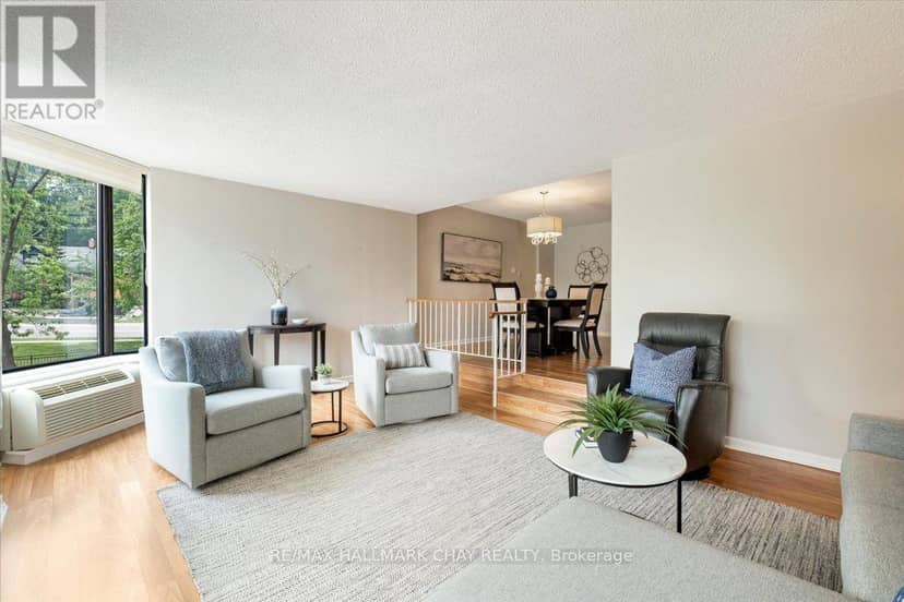 202 - 181 Collier Street — photo 22 of 40