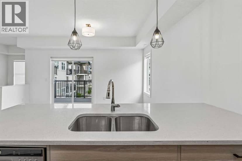 1002, 24 Rivercrest Drive, Cochrane, photo 8