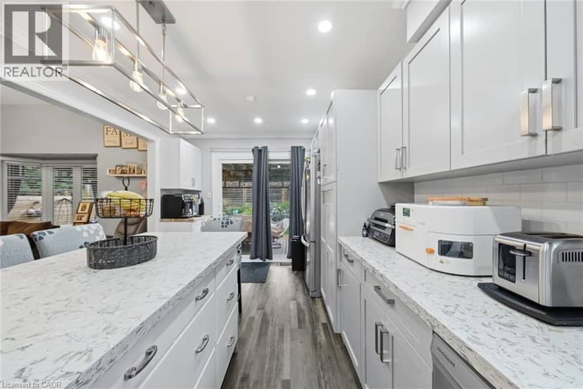 179 JACQUELINE Boulevard — photo 14 of 40
