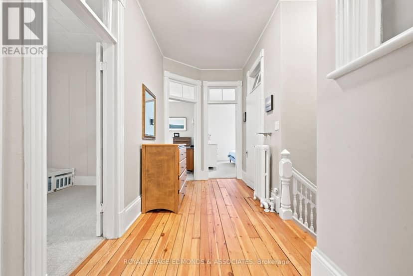 188 Esther Street — photo 24 of 40