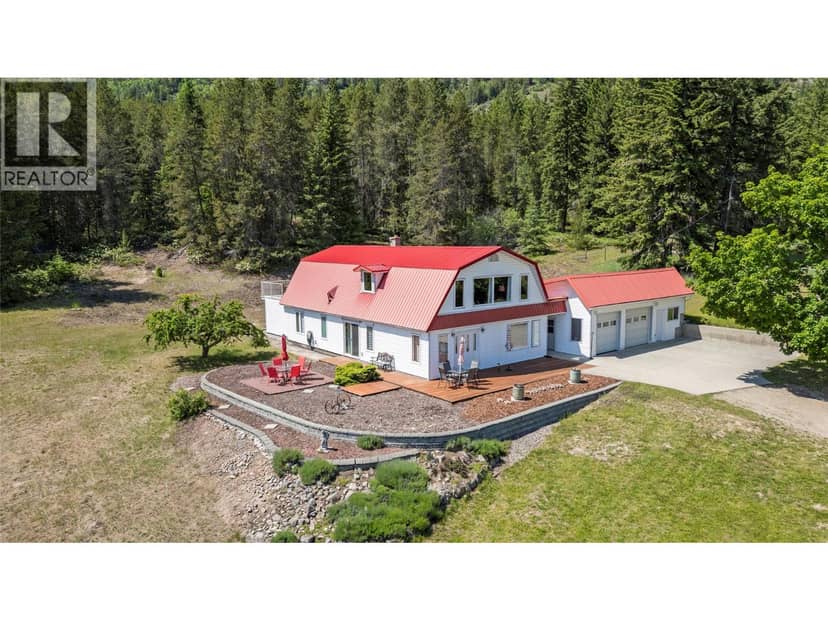 5641 50 Street NW, Salmon Arm