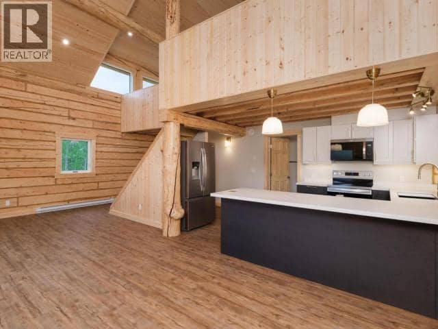 400 Ursa Way — photo 9 of 40