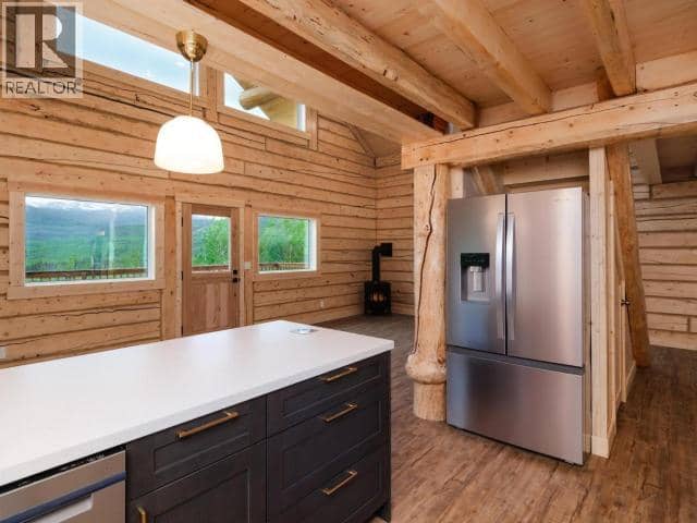 400 Ursa Way — photo 13 of 40