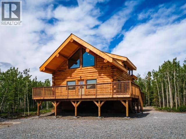 400 Ursa Way, Whitehorse North, photo 3